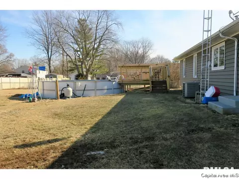 1513 E Walnut St, Chatham, IL 62629 photo 33