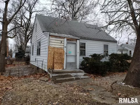 105 Yates Ave, Springfield, IL 62703 photo 2