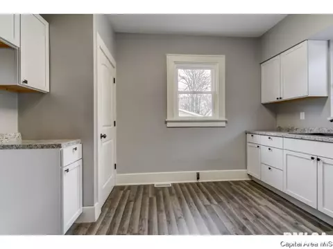 1416 S 2nd, Springfield, IL 62704 photo 10