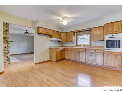 6 Twilight Ln, Springfield, IL 62712 photo 10