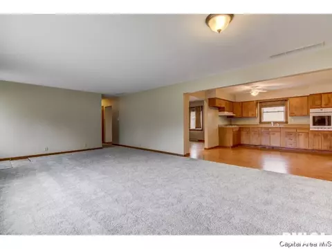 6 Twilight Ln, Springfield, IL 62712 photo 6