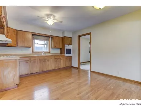 6 Twilight Ln, Springfield, IL 62712 photo 9