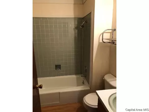 4000-4004 Hazelcrest Rd, Springfield, IL 62703 photo 3