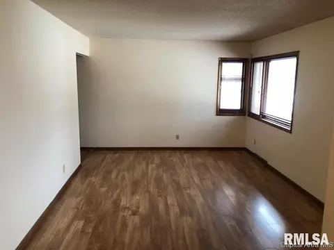 4000-4004 Hazelcrest Rd, Springfield, IL 62703 photo 8