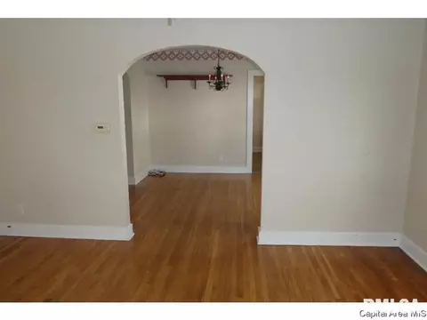 2513 Yale Blvd, Springfield, IL 62703 photo 4
