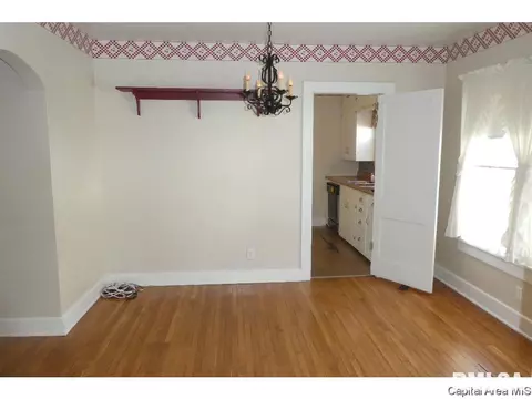 2513 Yale Blvd, Springfield, IL 62703 photo 5