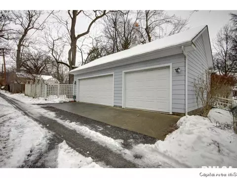 1124 W Vine St, Springfield, IL 62704 photo 29