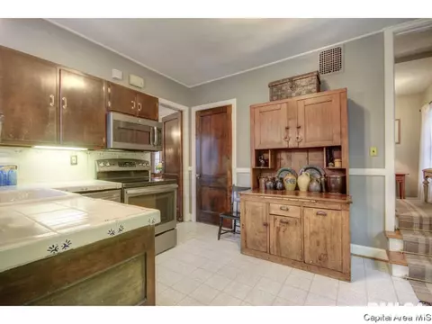 1124 W Vine St, Springfield, IL 62704 photo 11