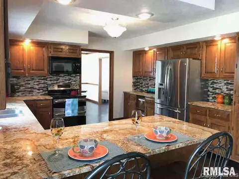2 Brighton Rd, Springfield, IL 62702 photo 14
