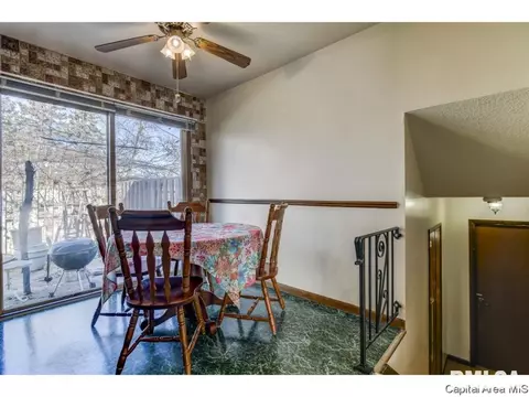 2475 Arrowhead Dr, Springfield, IL 62702 photo 11