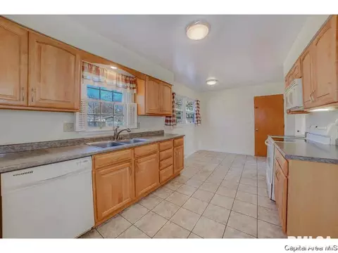87 Interlacken Dr, Springfield, IL 62704 photo 22