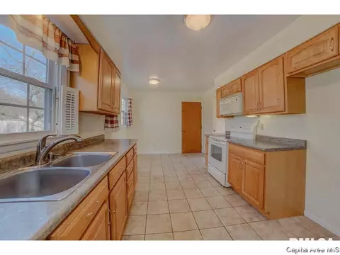 87 Interlacken Dr, Springfield, IL 62704 photo 21