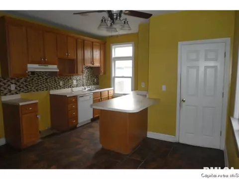 1145 N 5th Street St, Springfield, IL 62702 photo 7