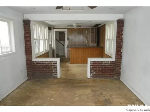 2216 S 9th Street St, Springfield, IL 62703 photo 13