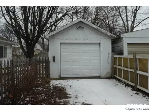 2216 S 9th Street St, Springfield, IL 62703 photo 14