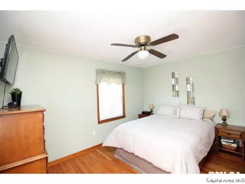 1804 Grant St, Springfield, IL 62703 photo 9