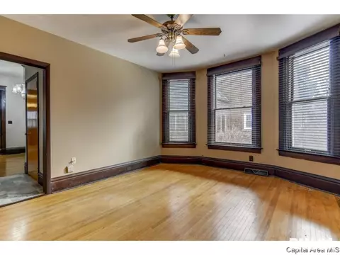 823 S Walnut St, Springfield, IL 62704 photo 12