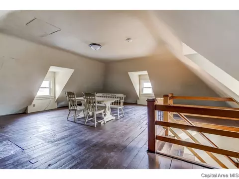 823 S Walnut St, Springfield, IL 62704 photo 31