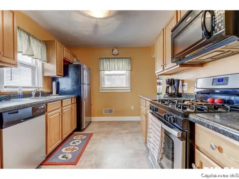 2907 Fox Bridge Rd, Springfield, IL 62703 photo 13