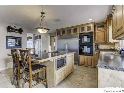 2570 Tozer, Springfield, IL 62707 photo 8
