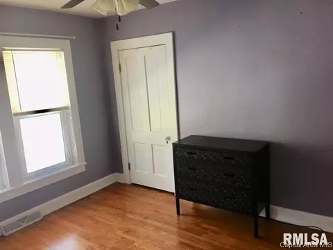 3217 S 3rd St, Springfield, IL 62703 photo 10