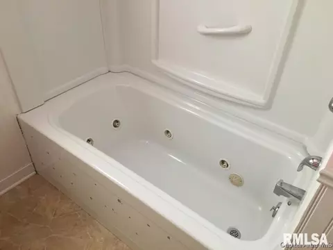 3217 S 3rd St, Springfield, IL 62703 photo 11