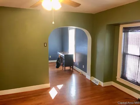 3217 S 3rd St, Springfield, IL 62703 photo 6