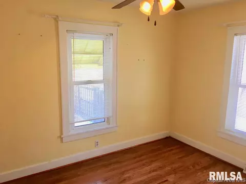 3217 S 3rd St, Springfield, IL 62703 photo 13