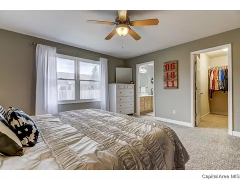 458 Chris, Springfield, IL 62711 photo 18