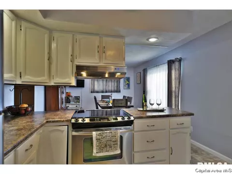 1816 N 20th St, Springfield, IL 62702 photo 17