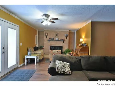 1816 N 20th St, Springfield, IL 62702 photo 7