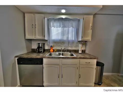 1816 N 20th St, Springfield, IL 62702 photo 15