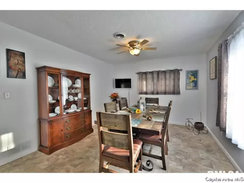 1816 N 20th St, Springfield, IL 62702 photo 9