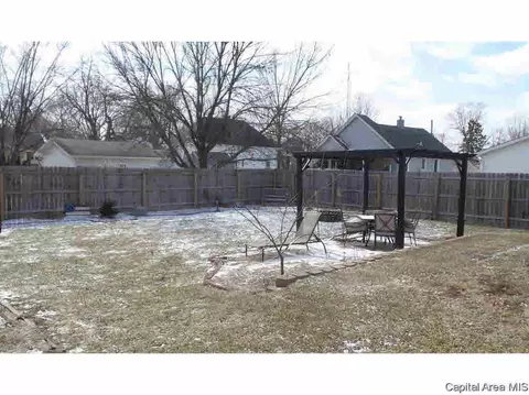 306 W Meek St, Abingdon, IL 61410 photo 20