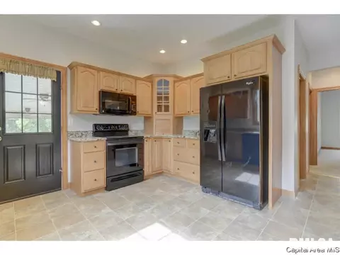 6408 Bent Tree, Springfield, IL 62712 photo 10