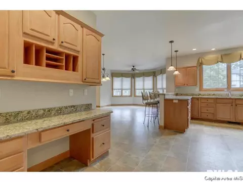 6408 Bent Tree, Springfield, IL 62712 photo 8