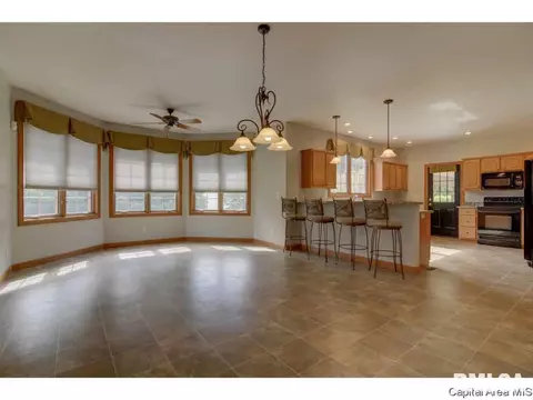 6408 Bent Tree, Springfield, IL 62712 photo 5