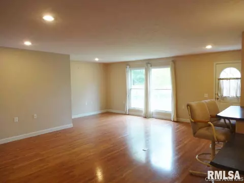 2813 Findley Dr, Springfield, IL 62704 photo 4
