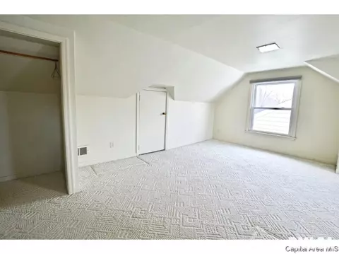 2236 S Spg, Springfield, IL 62704 photo 22