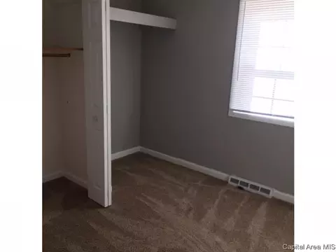 4 Bryant Ln, Springfield, IL 62702 photo 12