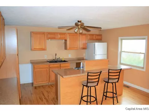 2466 Barr Rd, Hettick, IL 62649 photo 8