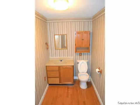 2466 Barr Rd, Hettick, IL 62649 photo 19