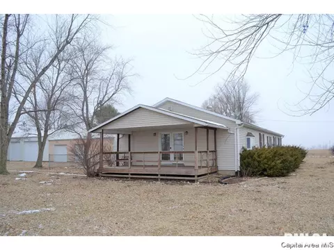2466 Barr Rd, Hettick, IL 62649 photo 1