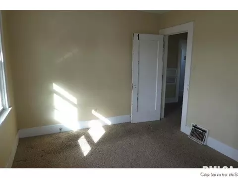 249 N Illinois St, Springfield, IL 62702 photo 9