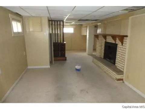 249 N Illinois St, Springfield, IL 62702 photo 11