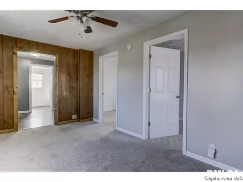 1540 E Watch Ave, Springfield, IL 62702 photo 4
