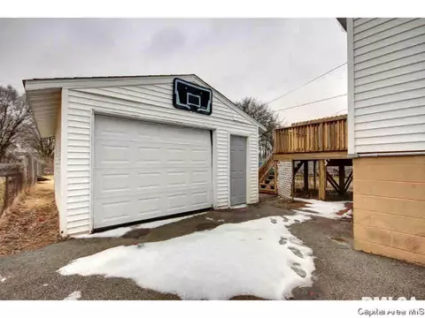 2240 E Watch Ave, Springfield, IL 62702 photo 34
