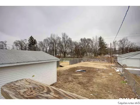 2240 E Watch Ave, Springfield, IL 62702 photo 35