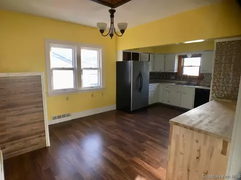 225 S Macarthur Blvd, Springfield, IL 62704 photo 4