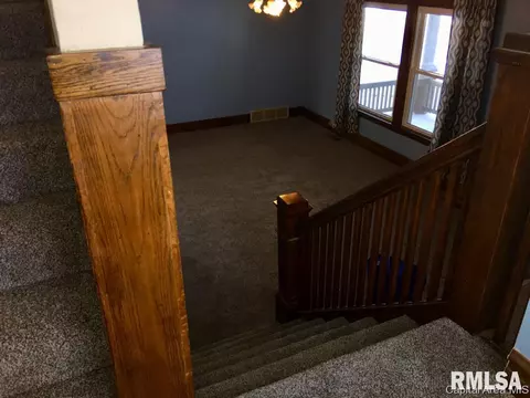 225 S Macarthur Blvd, Springfield, IL 62704 photo 9